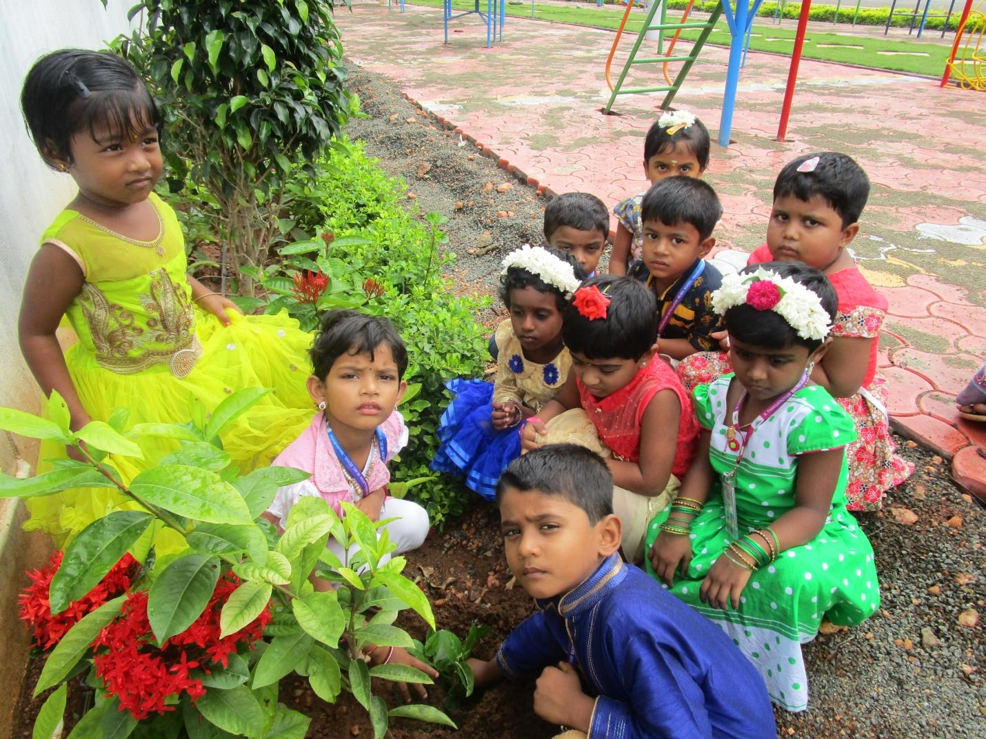 2017-18 Gallery Image